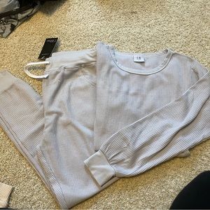 Little Bipsy thermal jogger and shirt set. Size Small